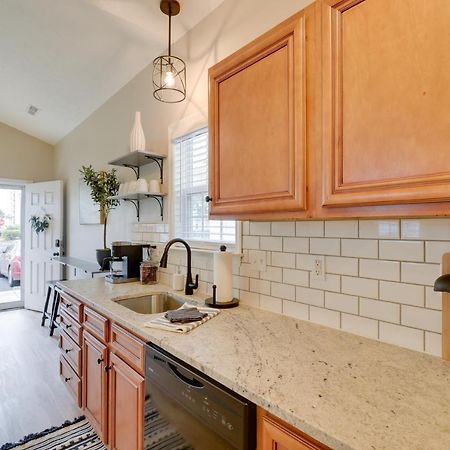 Myrtle Beach Bungalow - Walk To Ocean! Экстерьер фото