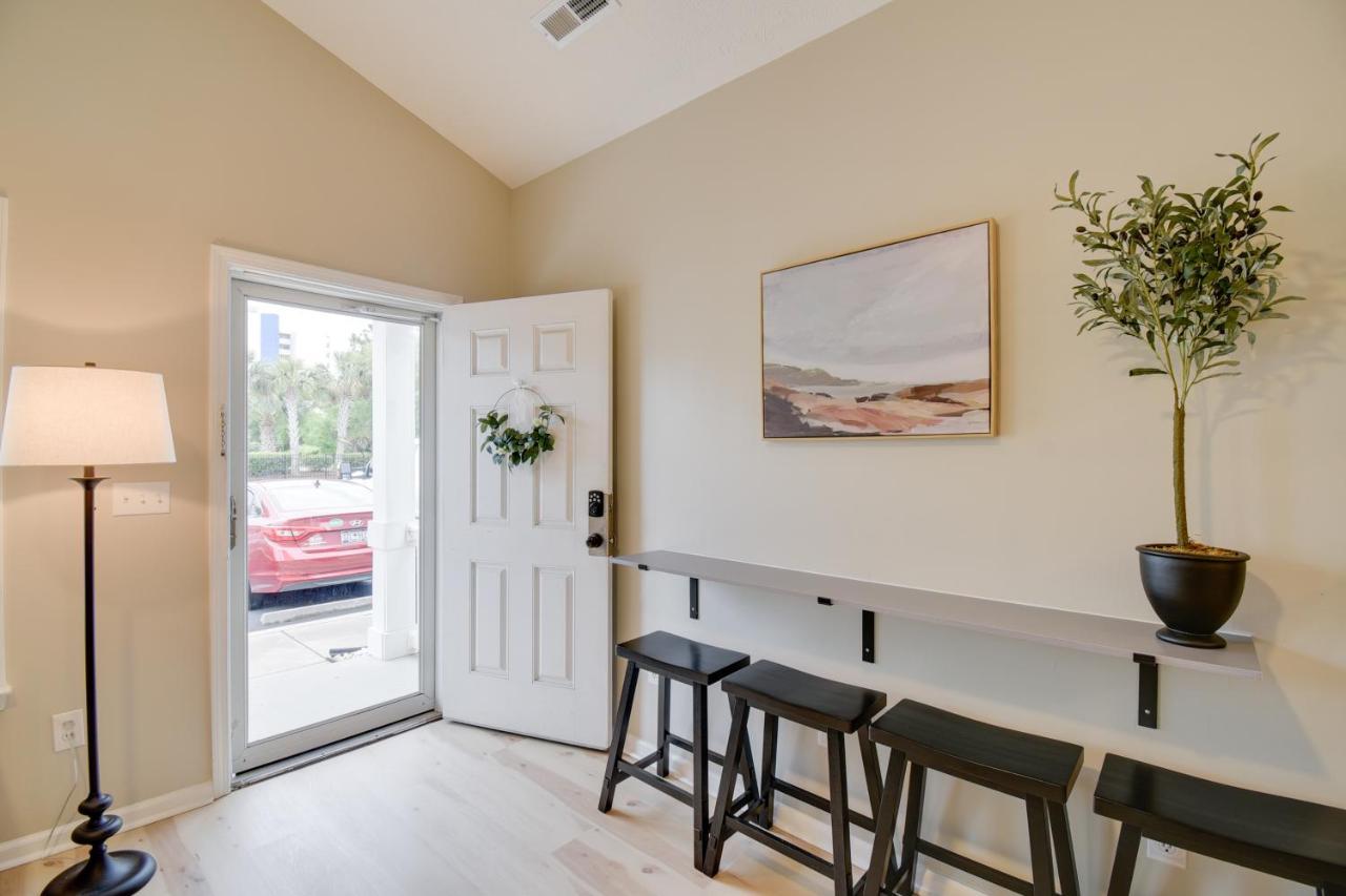 Myrtle Beach Bungalow - Walk To Ocean! Экстерьер фото